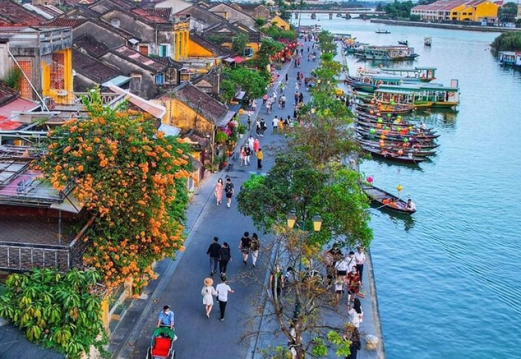 THE MARBLE MOUNTAINS – HOI AN ANCIENT TOWN 